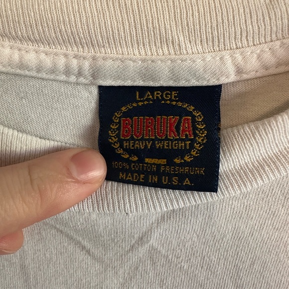 Throwback T-Shirt - Picture 3 of 4